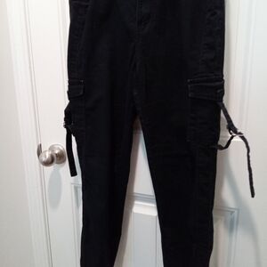 VIP Jeans Junior's Sz 11 Black Cargo Denim Jeans Pleated Front Jogger Type Ankle